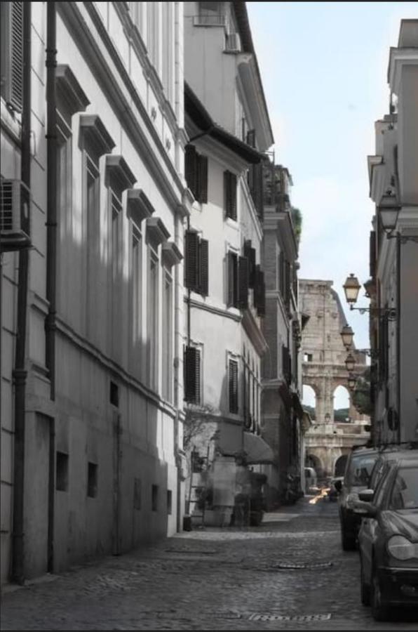 Roma Colosseum Apartment Bagian luar foto